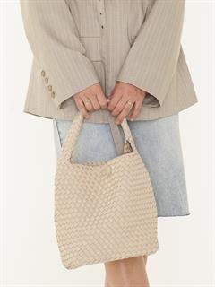 BAG BUCKET