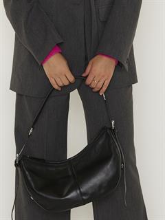 BAG ITAMI