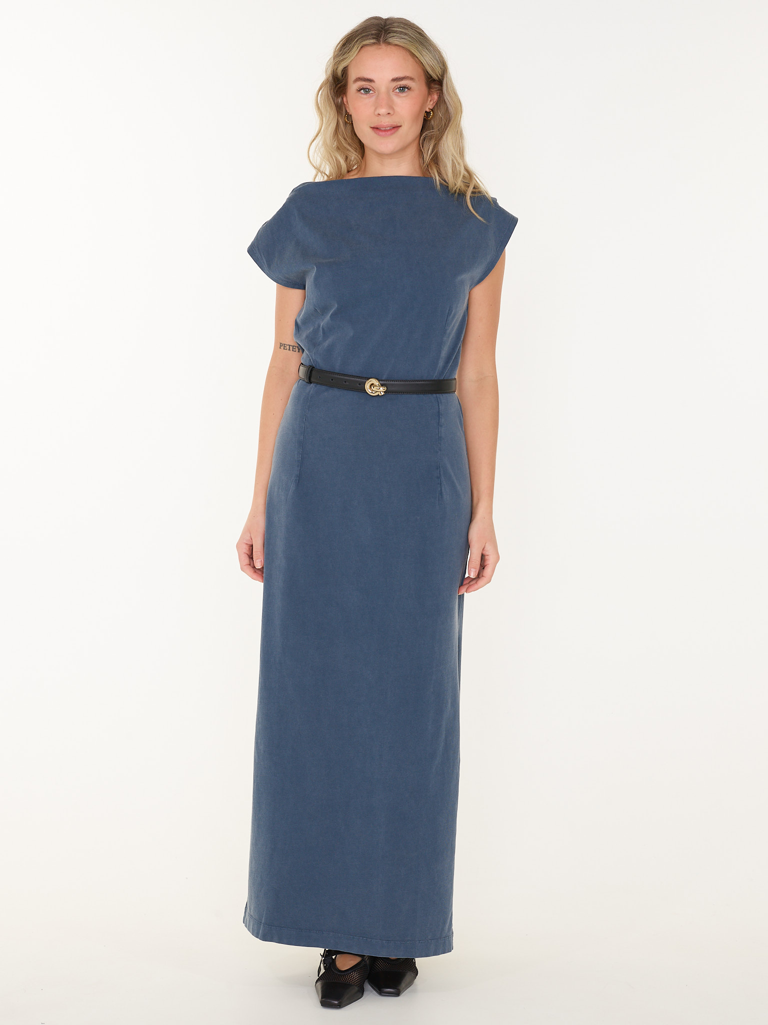 BELT LIVELY