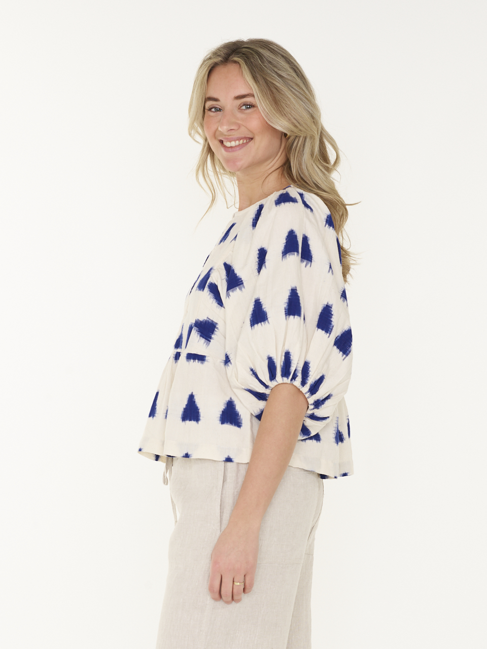 BLOUSE AVELON IKAT