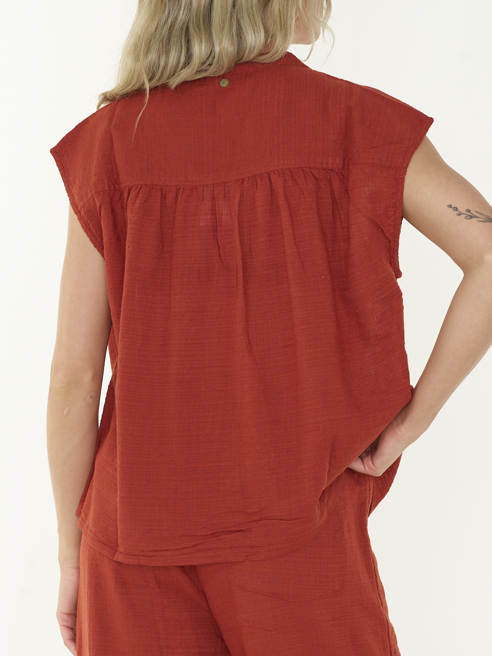 BLOUSE KOURTNEY
