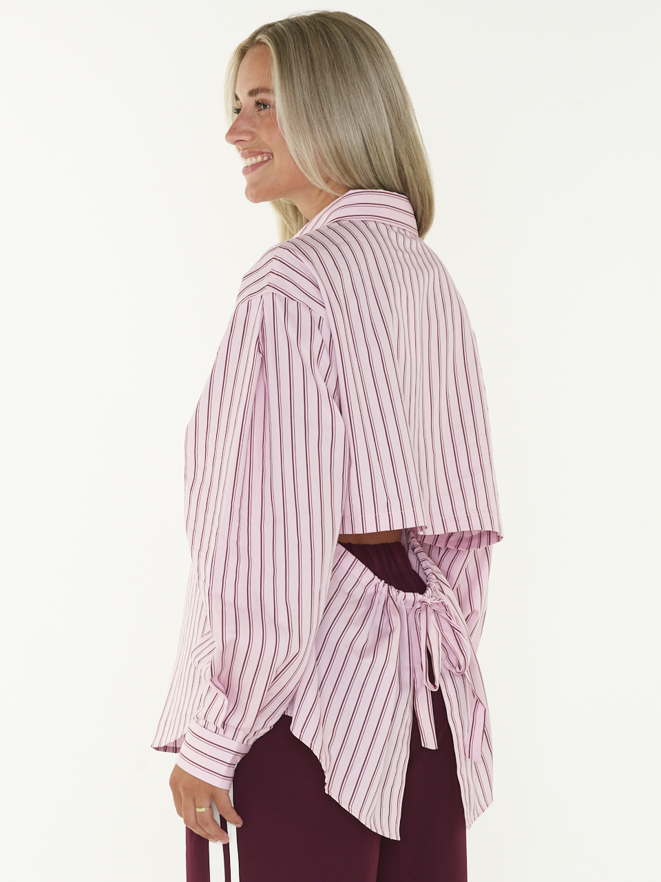 BLOUSE OPEN BACK