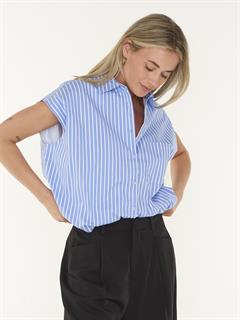 BLOUSE SLEEVELESS TUCK IN