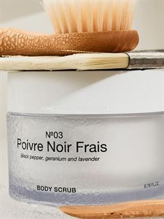 BODY SCRUB POIVRE NOIR FRAIS 200ML