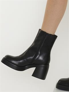 BOOT BROOKE