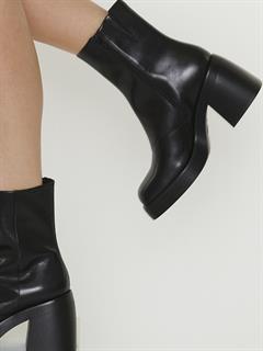 BOOT BROOKE
