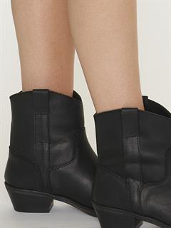 BOOT CORRIE