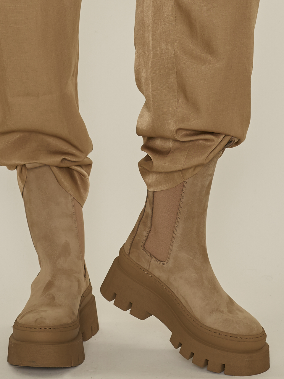 BOOTS CPH685