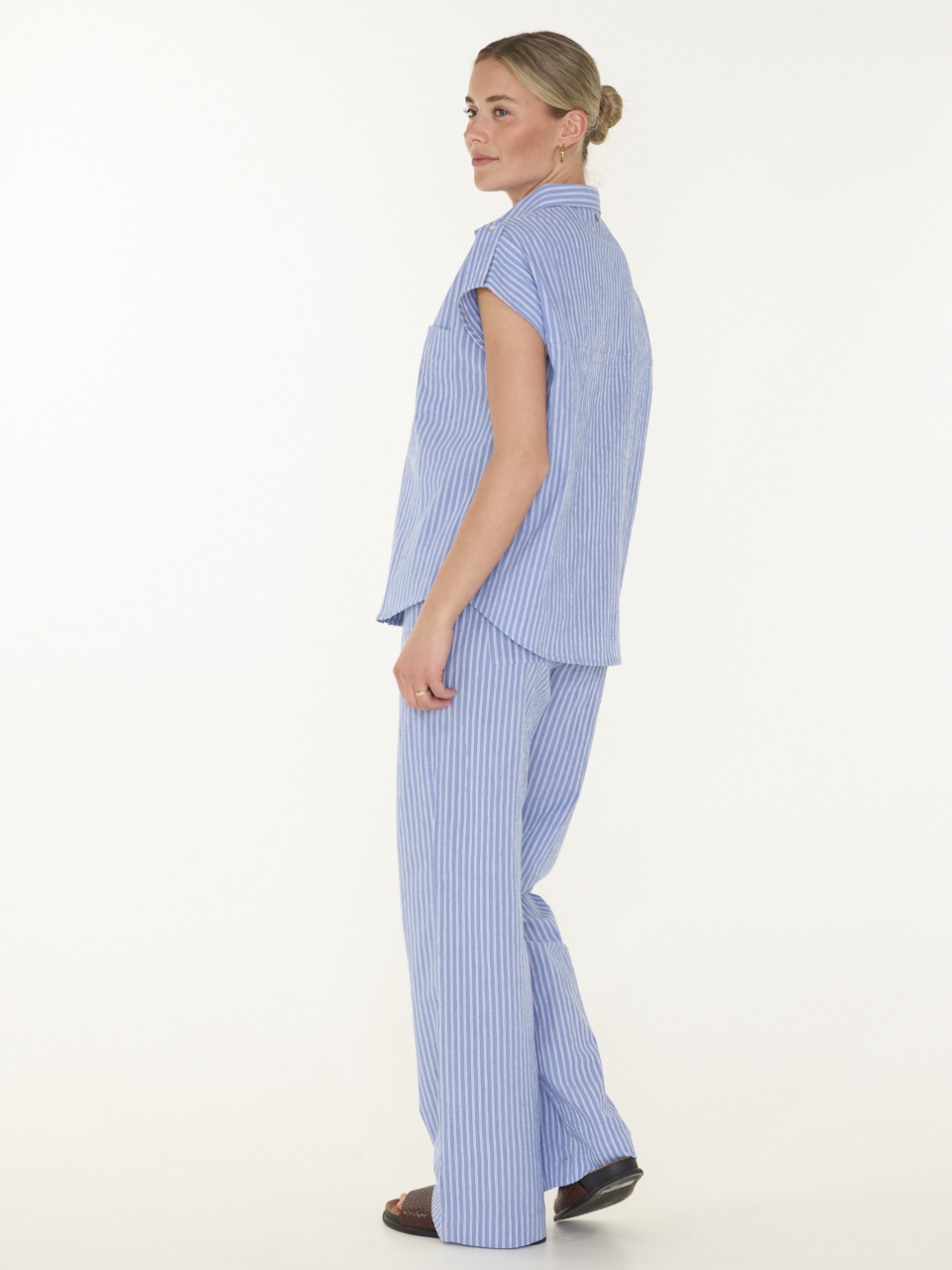 BROEK ARIEL