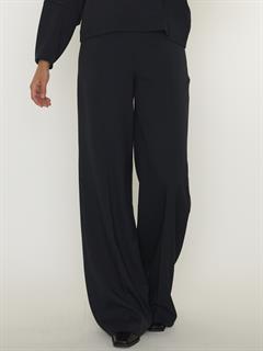 BROEK BEFORE