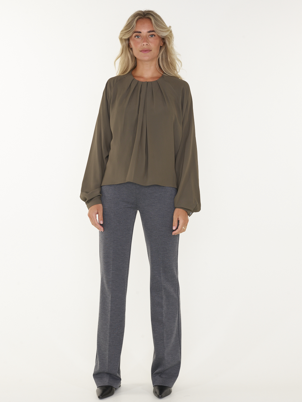 BROEK BET