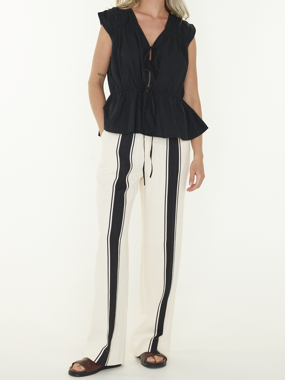 BROEK LIE