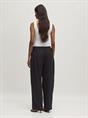 BROEK VALERIE