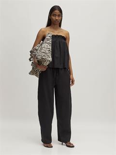 BROEK VALERIE