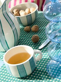 CAPPUCCINO MUG POWDER SRTIPED BLUE
