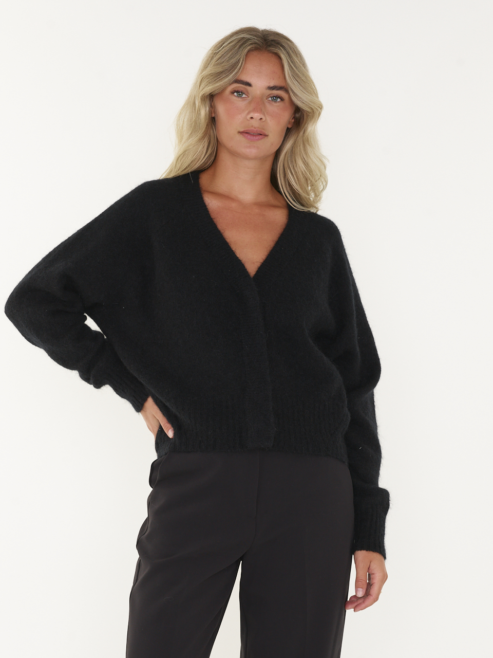 CARDIGAN BROOK KNIT BOXY