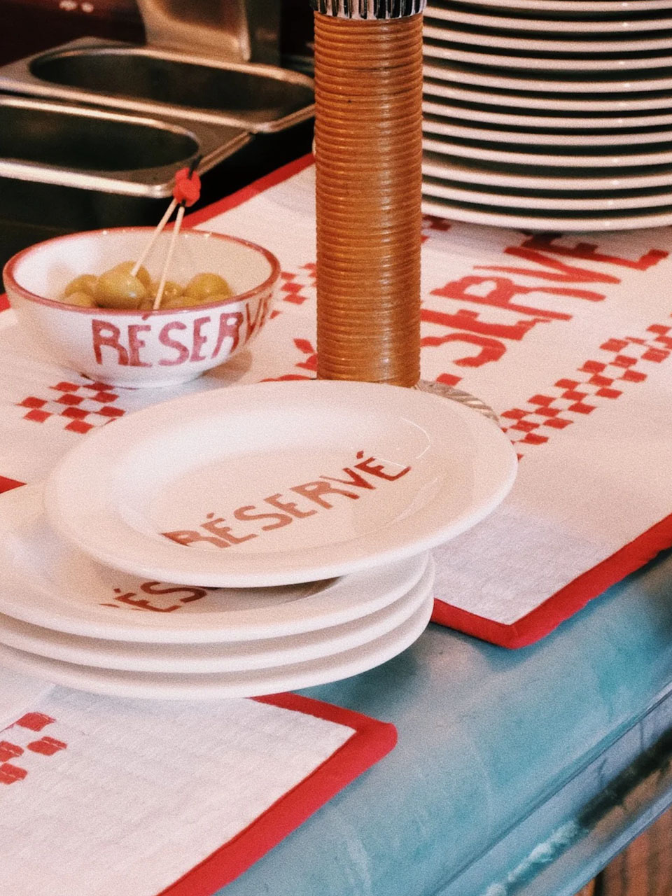 DESSERT PLATE RESERVE