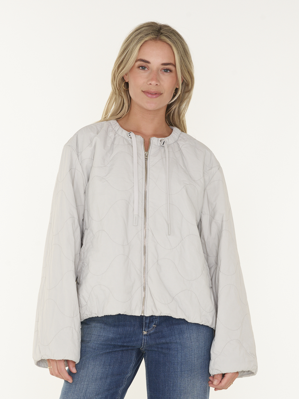 JACK CROPPED GATHERED BOMBER