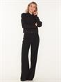 JACK D6FAMKE CROPPED