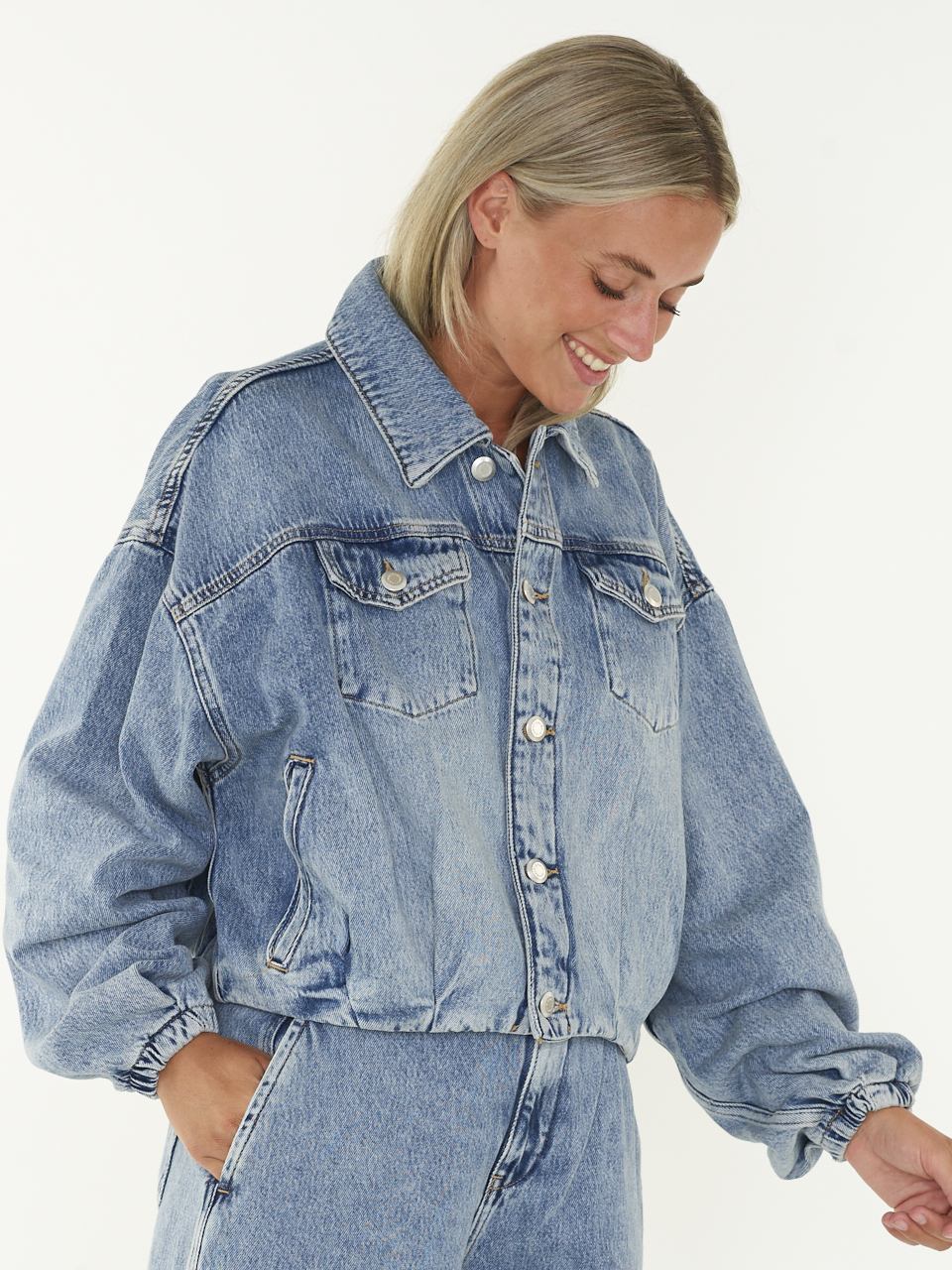 JACK TUCK IN DENIM