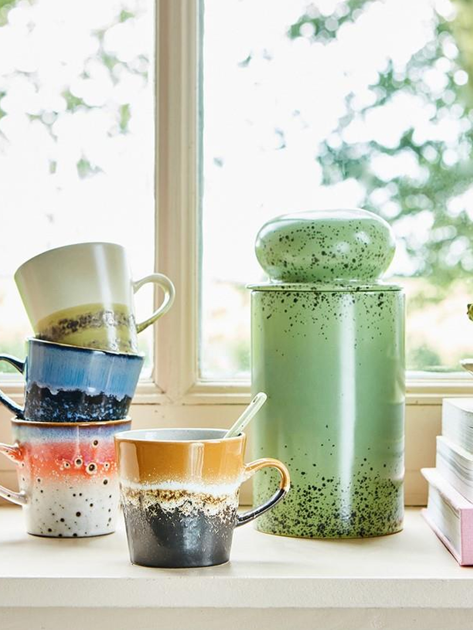 JAR 70S CERAMICS KIWI STORAGE