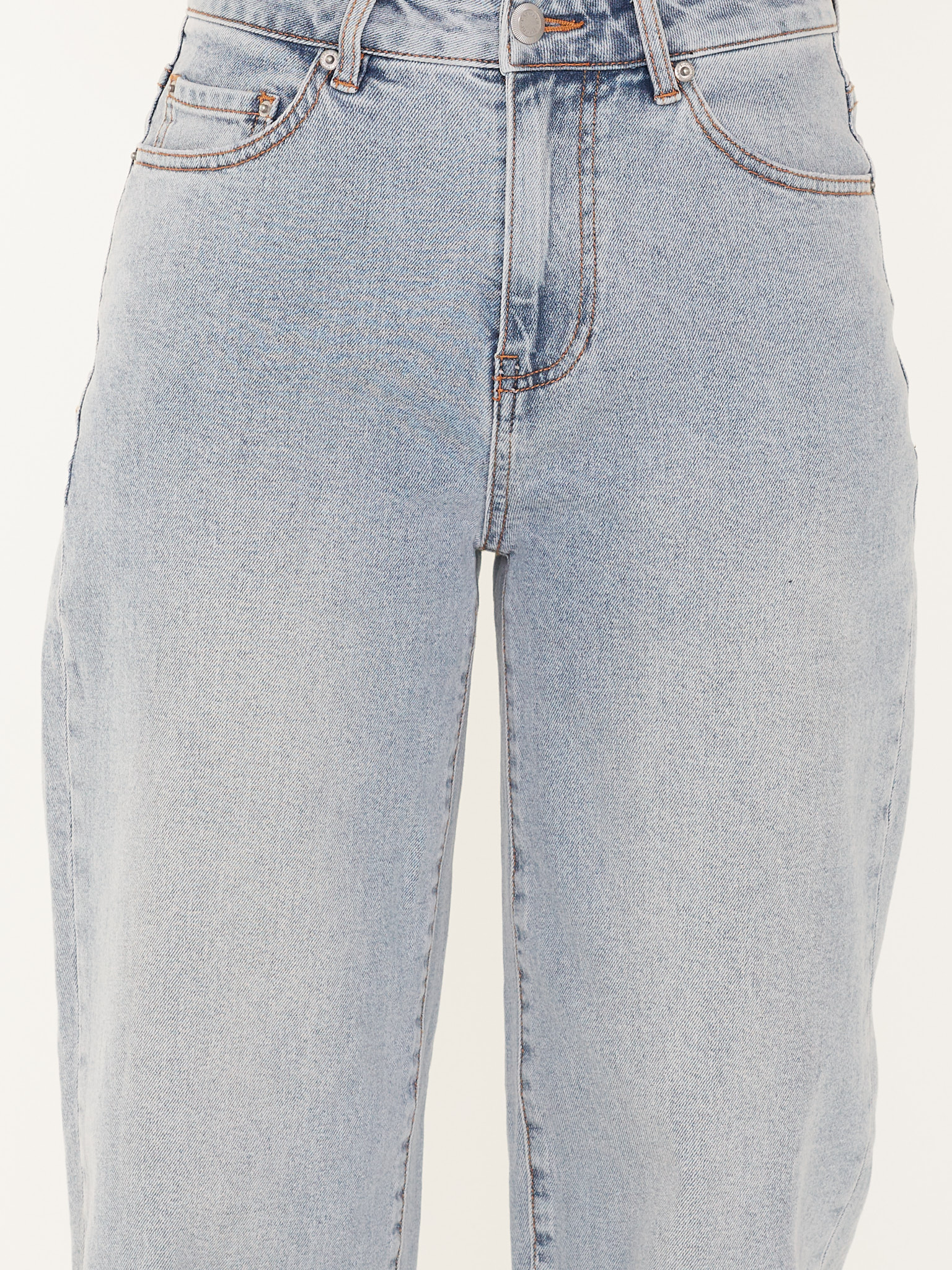 JEANS BARREL FIT