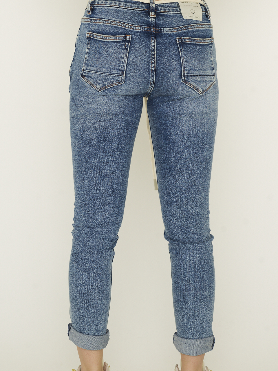 Circle of Trust JEANS