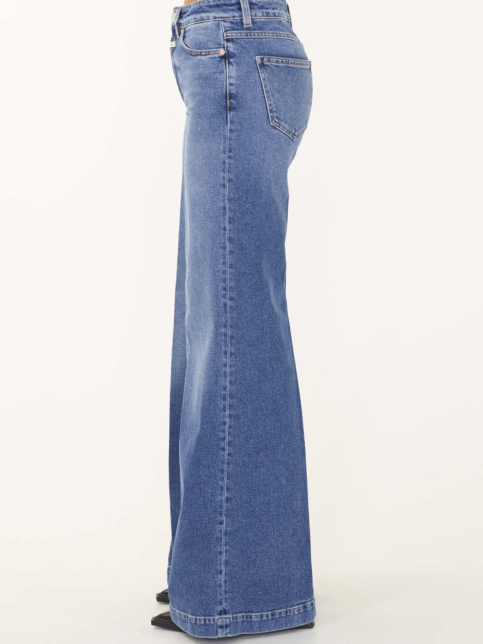 JEANS GLOW-UP