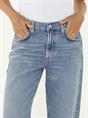 JEANS LINDZ LOW RISE EASY STRAIGHT