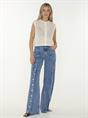 JEANS LOOSE FIT SNAP BUTTONS