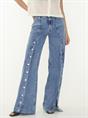 JEANS LOOSE FIT SNAP BUTTONS