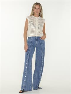 JEANS LOOSE FIT SNAP BUTTONS