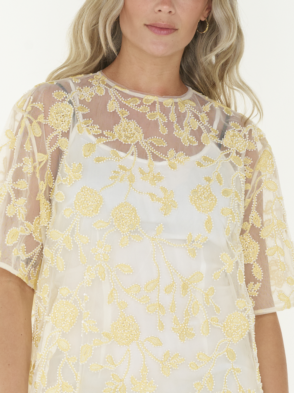 JURK FLOWER BEADS BOXY