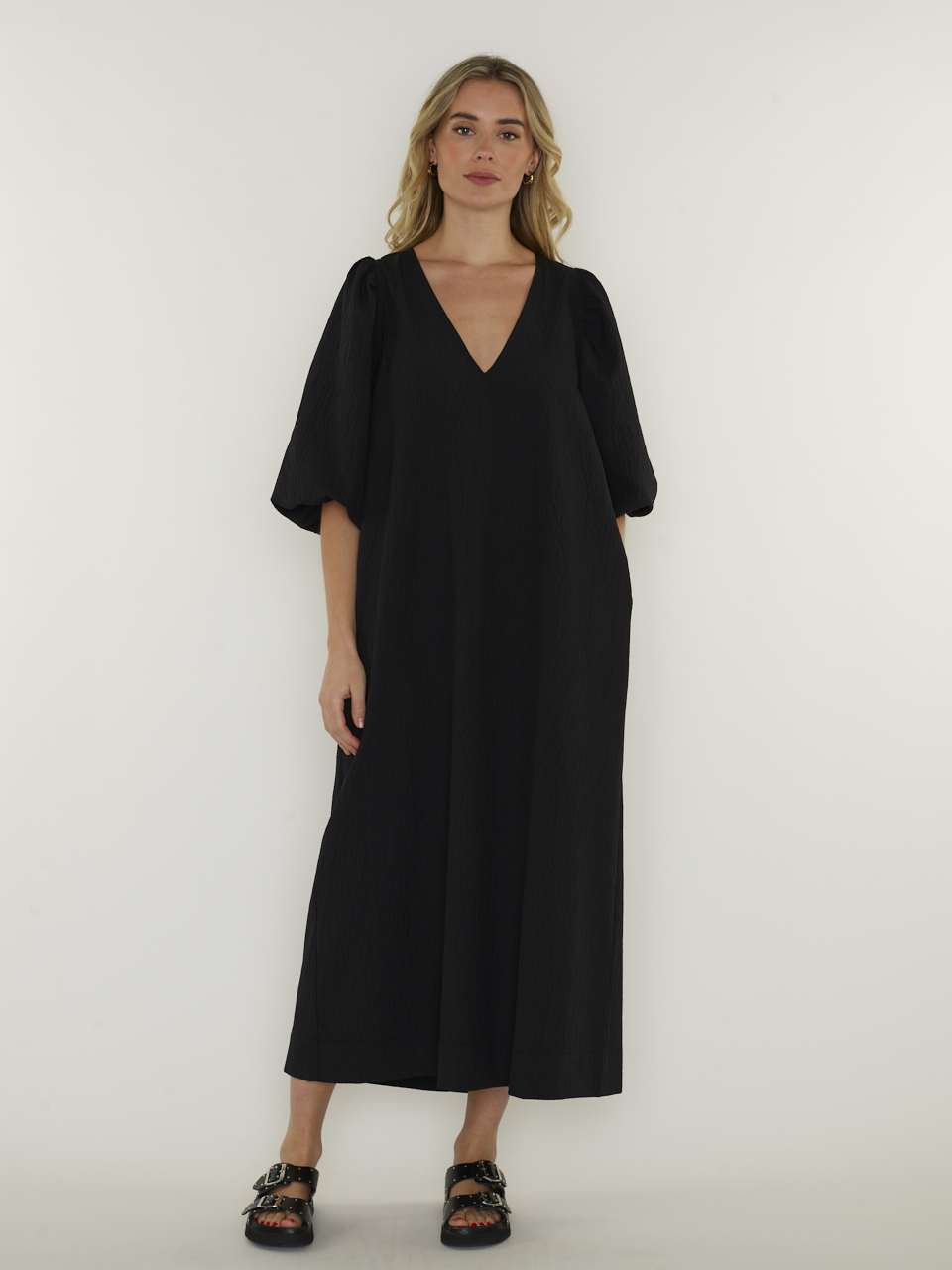 By sales bar jurk