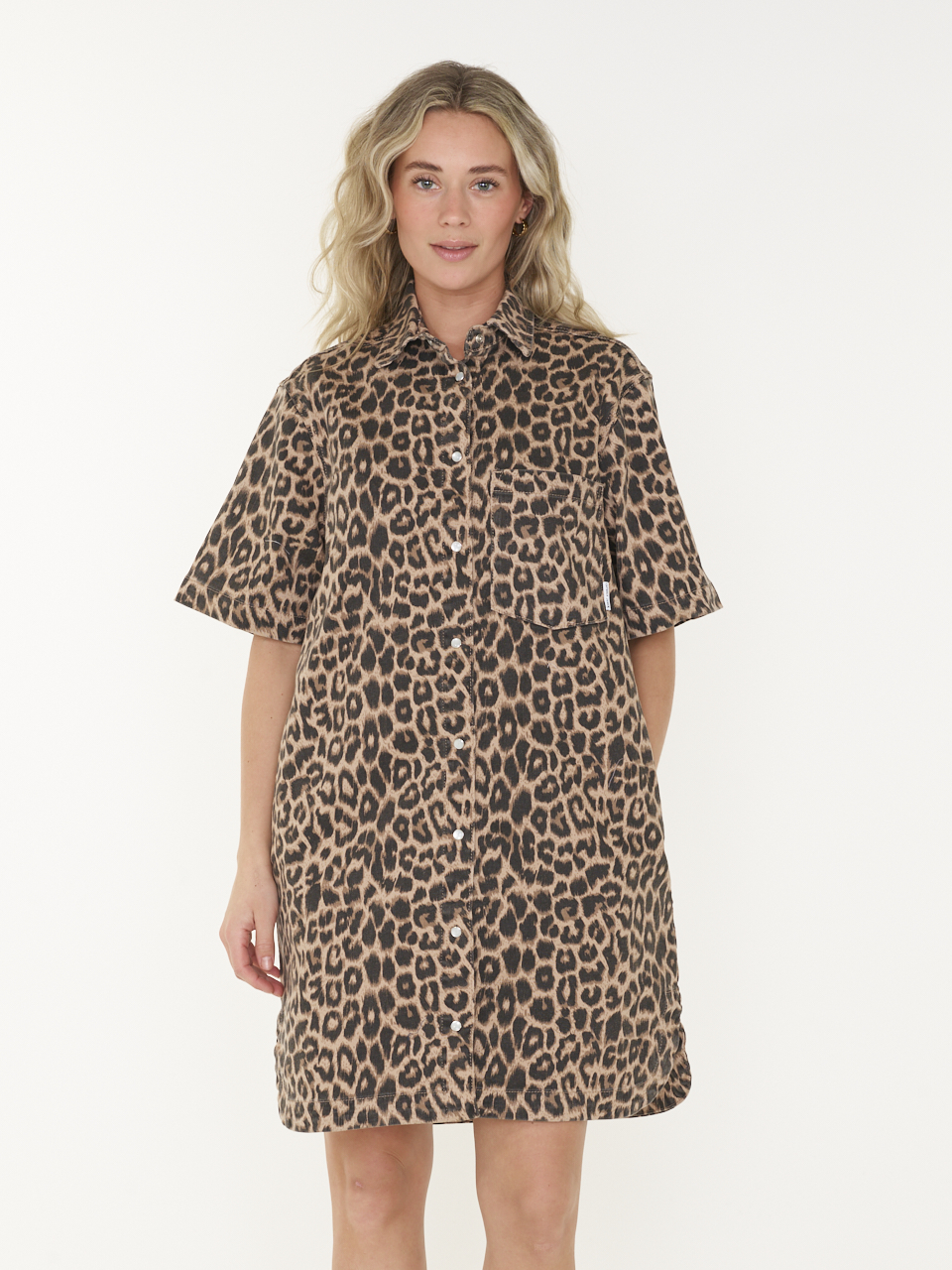 JURK SHORT SLEEVE LEOPARD DENIM