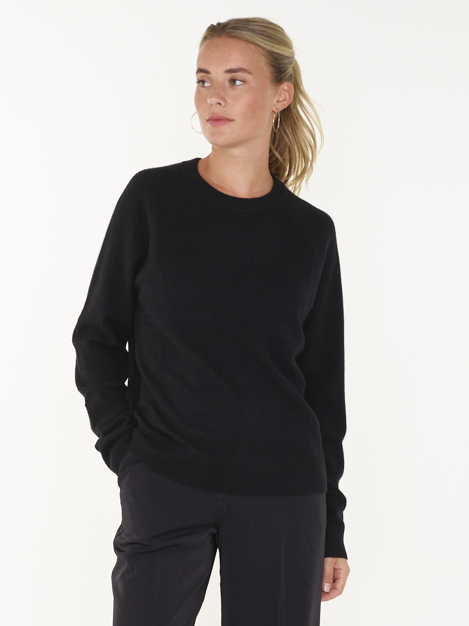 KNIT BOSTON CASHMERE O-NECK 6304