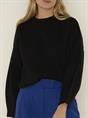 KNIT TALLI