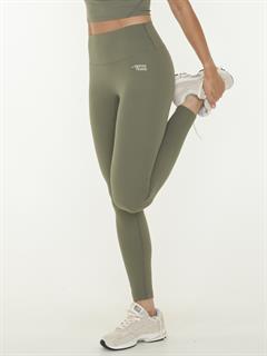 LEGGING THE MERCER CR