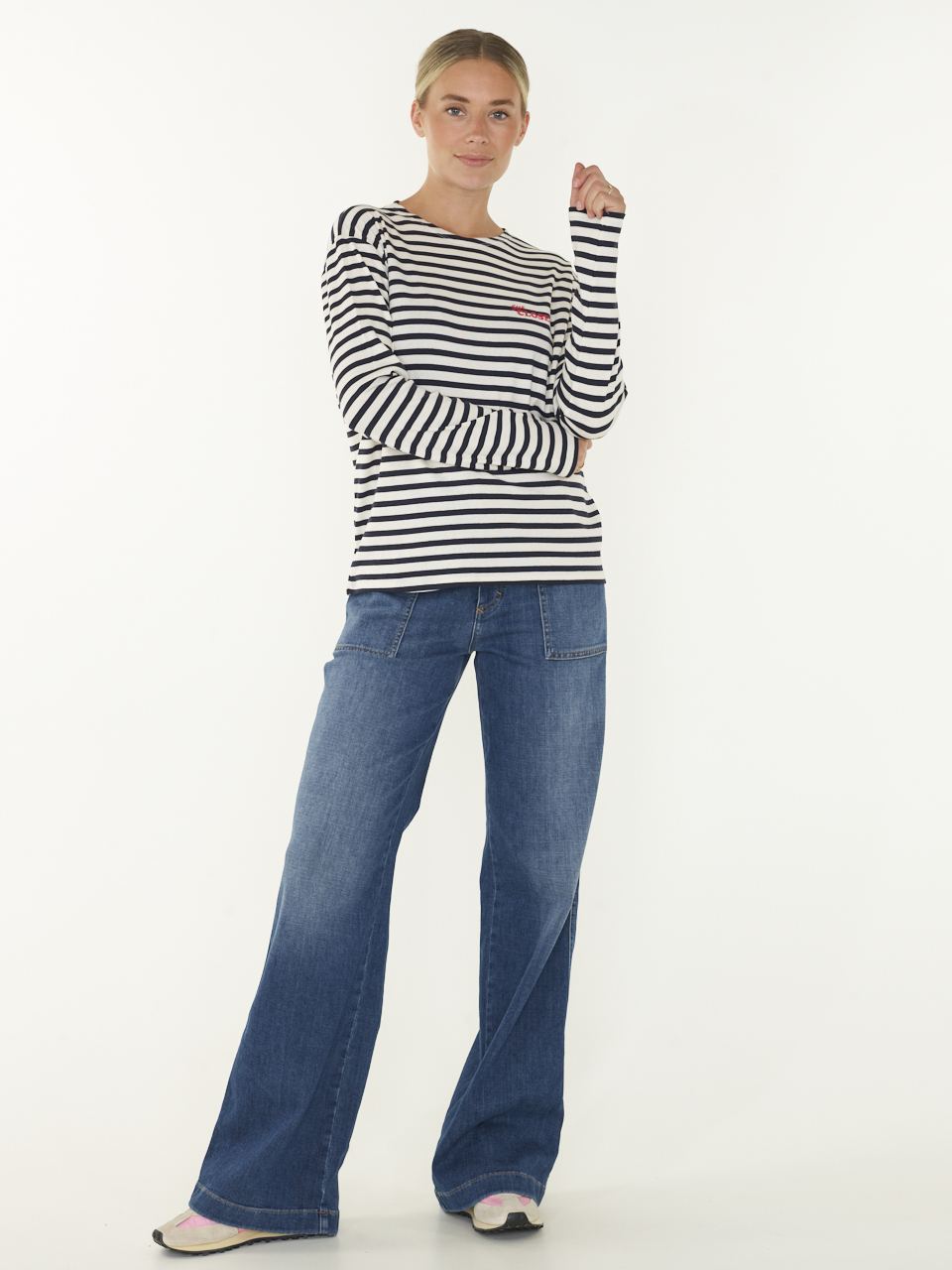 LONGSLEEVE BASIC