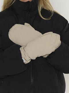MITTENS D122