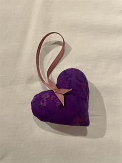 ORNAMENT MEGAN HEART