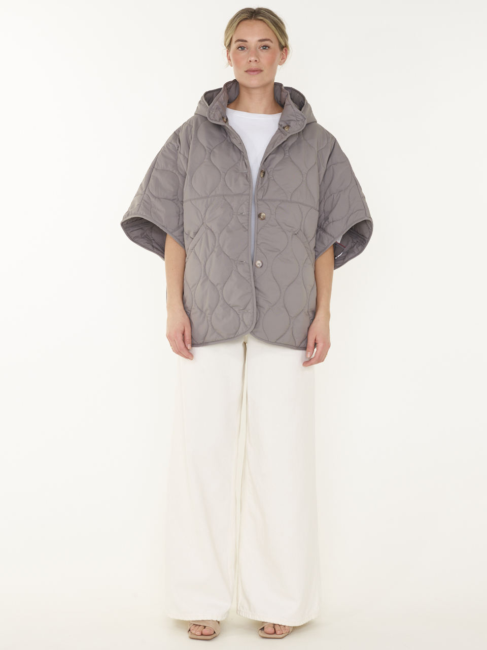 PONCHO DELIA'CL
