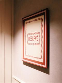 POSTER RESERVE