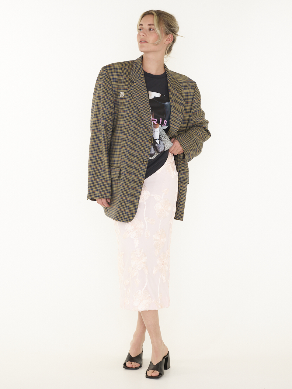 ROK FLOWER MESH PENCIL
