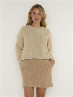 ROK LOT WOOLEN