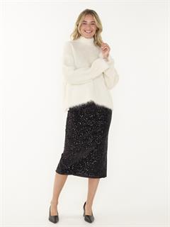 ROK LUCA SEQUIN