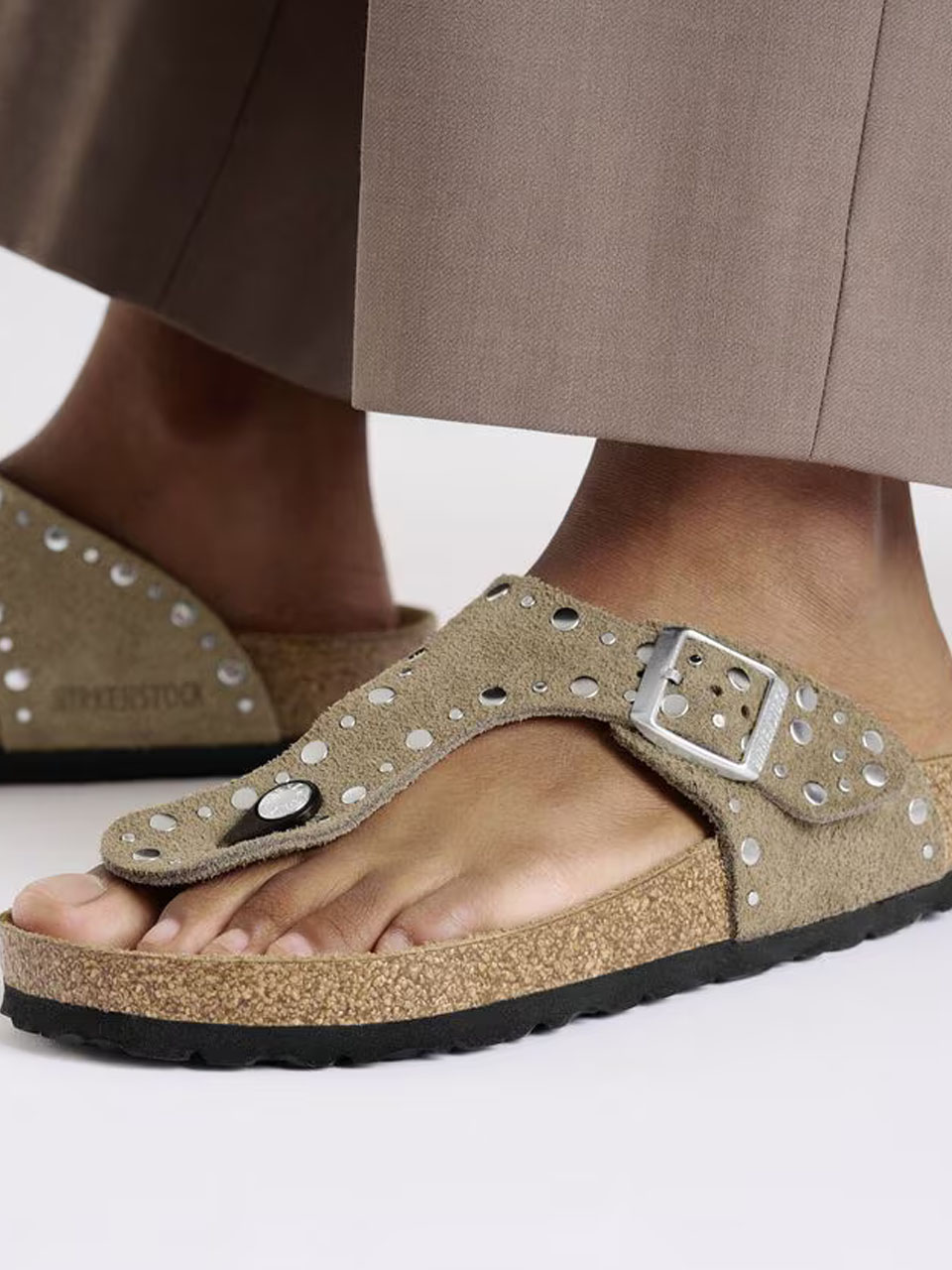 SANDAL GIZEH RIVET BORDER