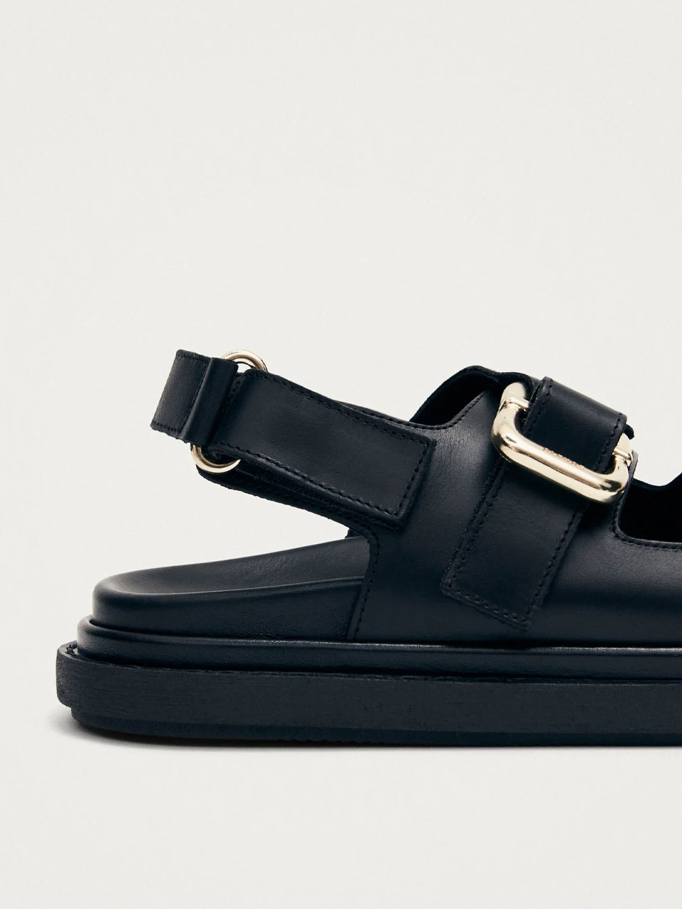 SANDAL MAUI