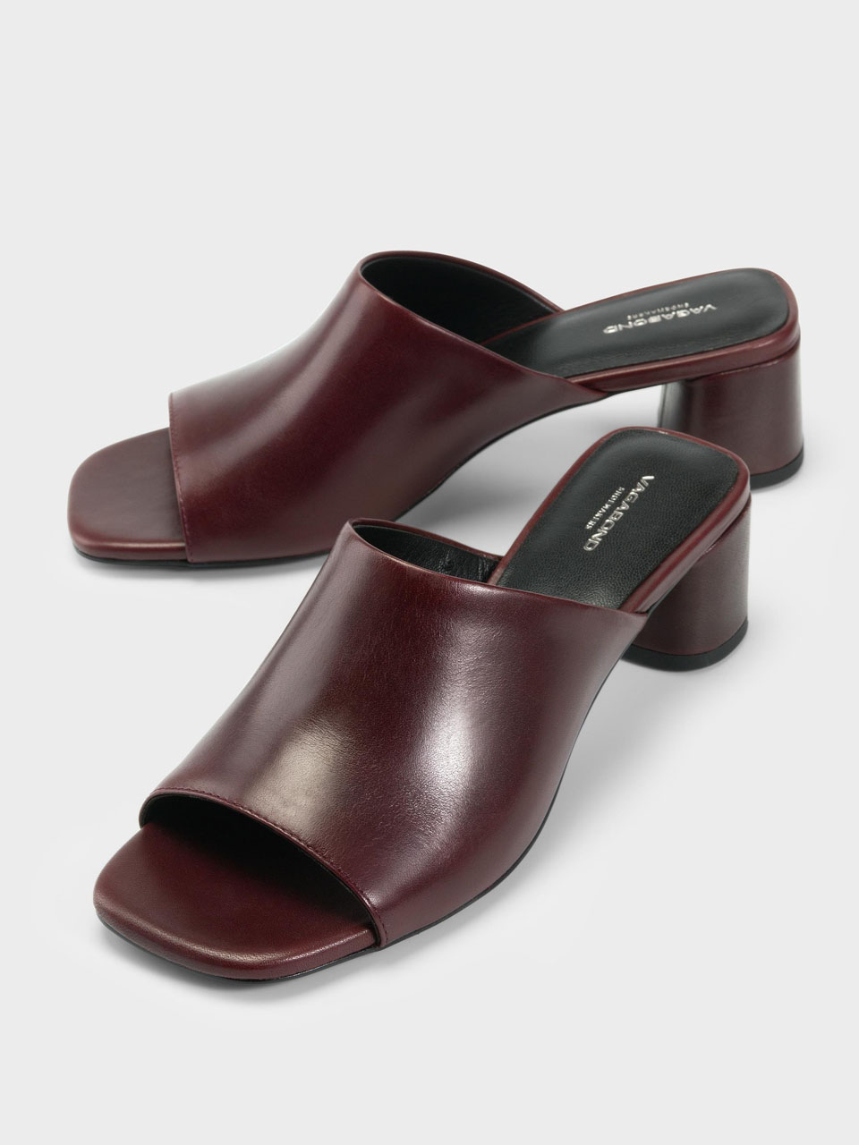 SANDAL PIPER