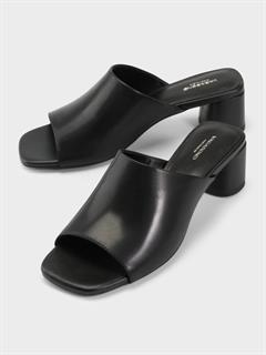 SANDAL PIPER